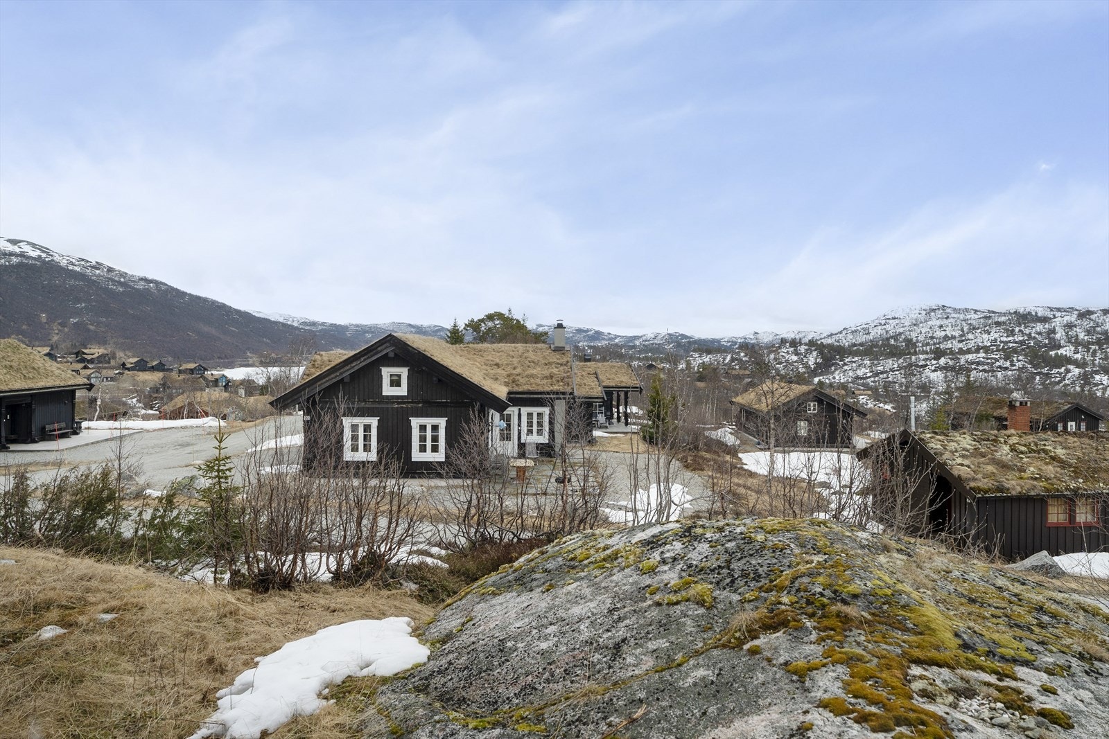 Utsik mot Botn i øst. Galleribilde