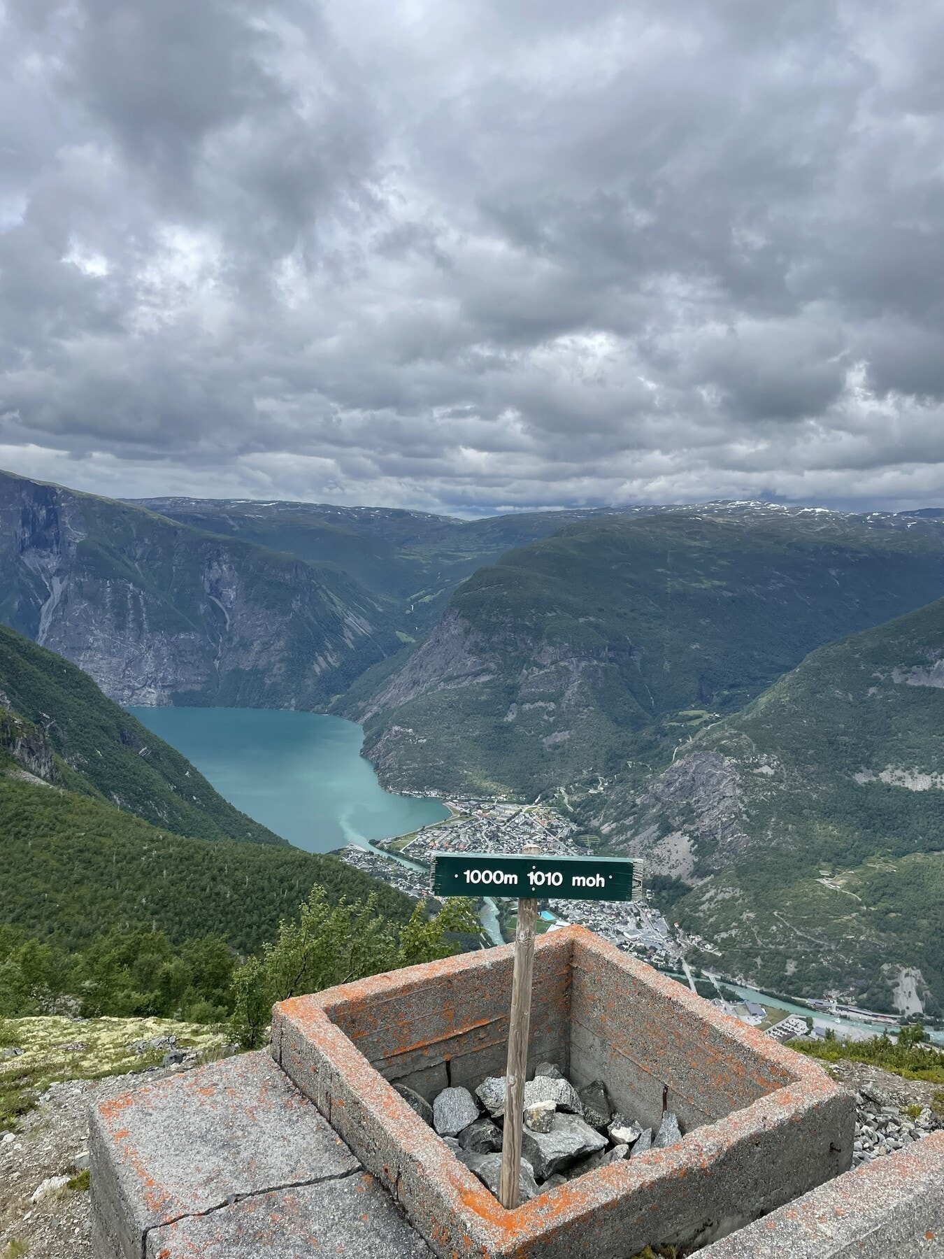 Turmål med spektakulær utsikt. Bilde fra selgers arkiv. Galleribilde