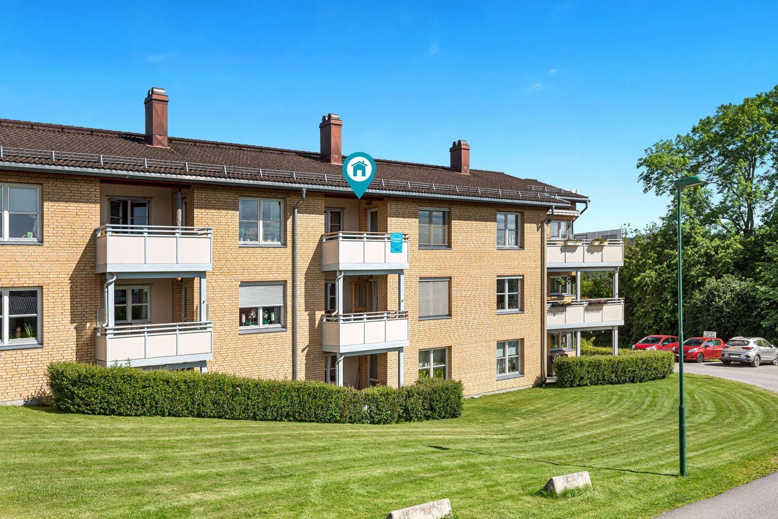 Leiligheten ligger i toppetasjen - Enkel og trappefri adkomst via heis Galleribilde