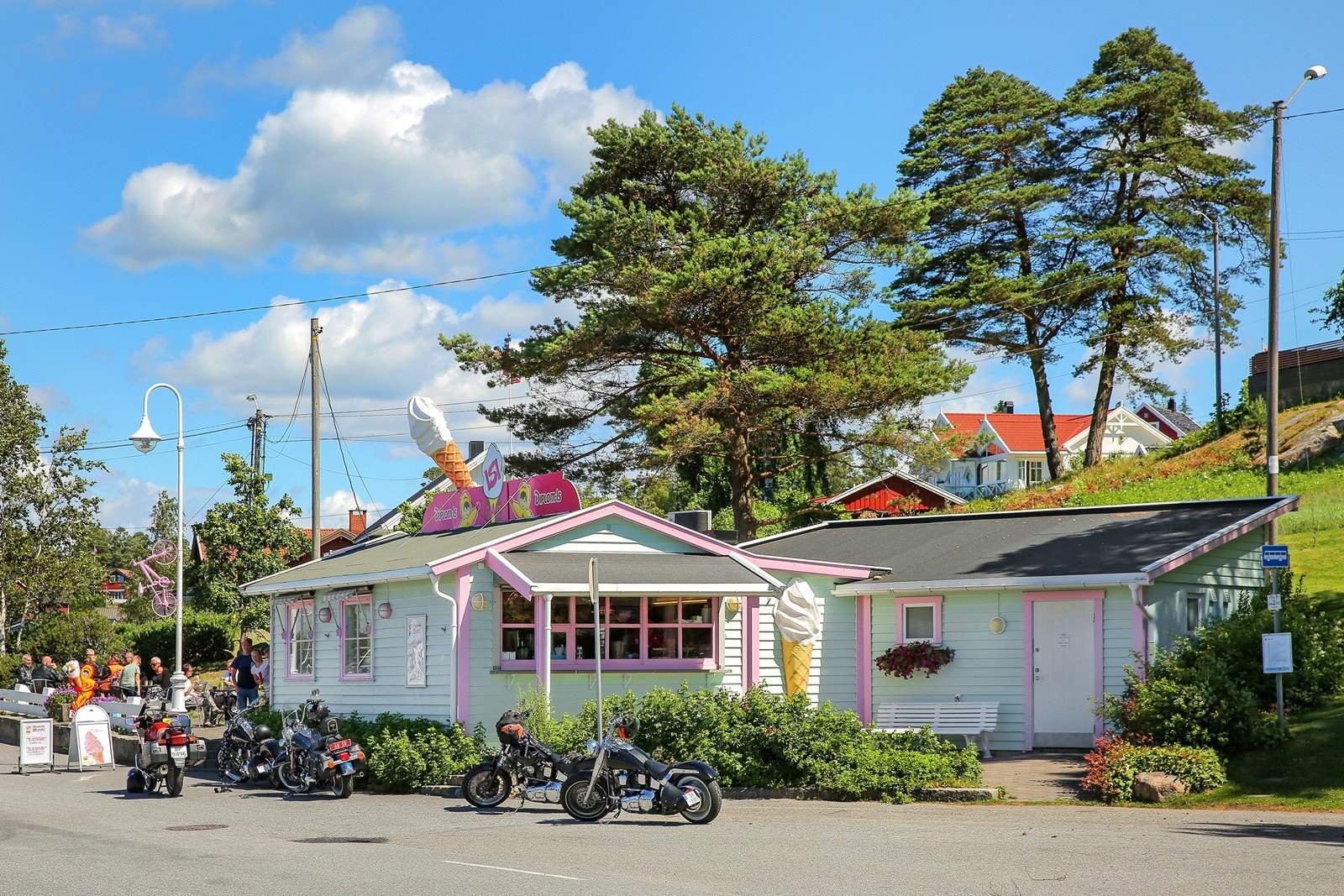 3 ute (1) Galleribilde