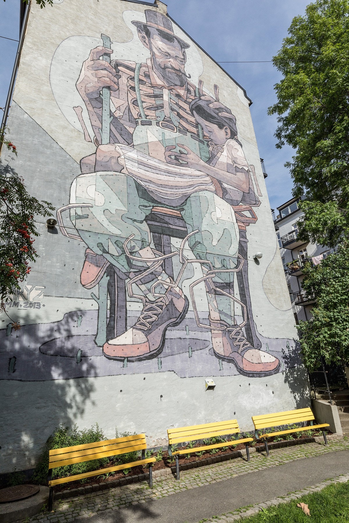 Fargerik gatekunst og spennende bymiljø er en del av områdets unike identitet. Galleribilde