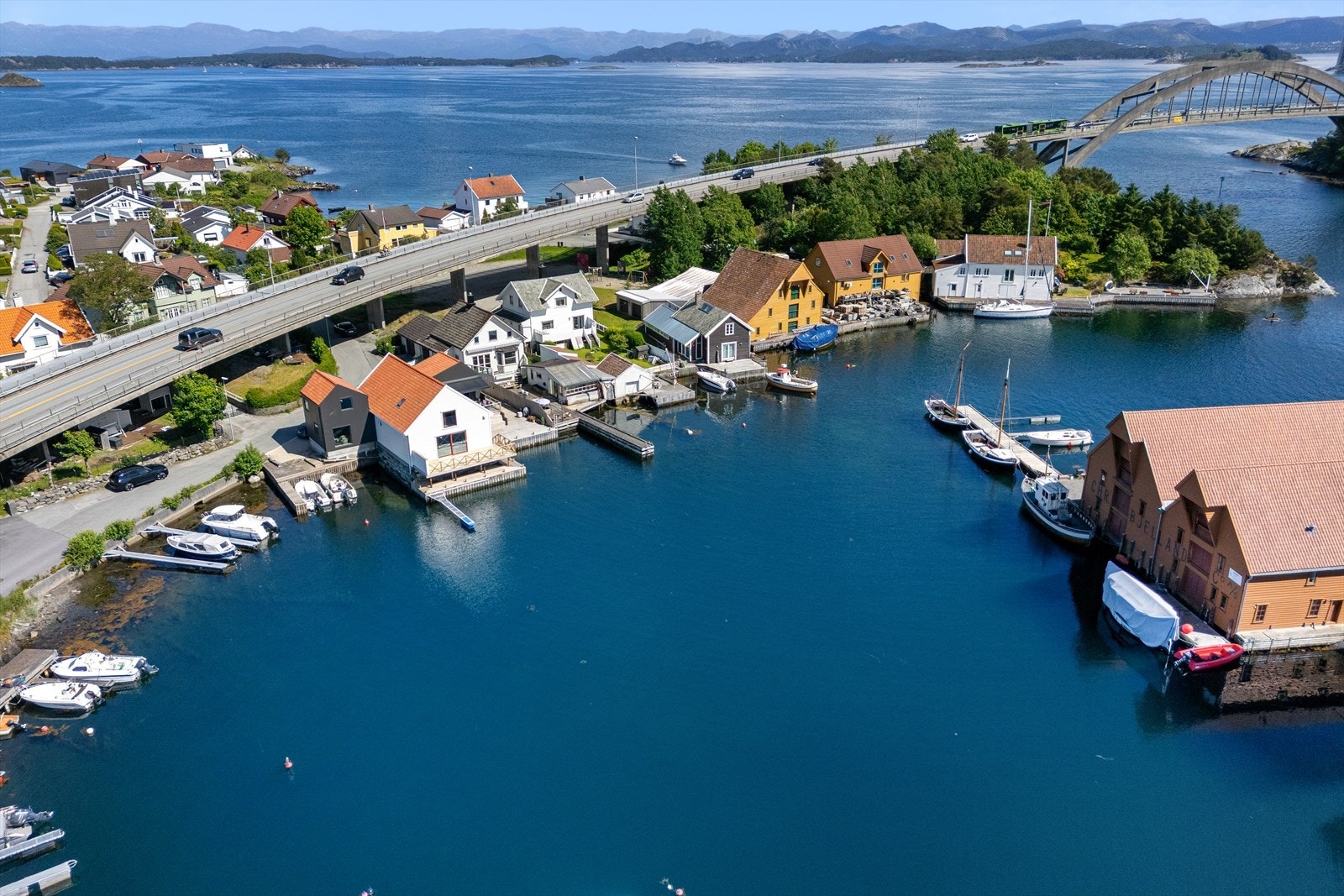 Engøy er perfekt for båtentusiaster og naturelskere. Galleribilde