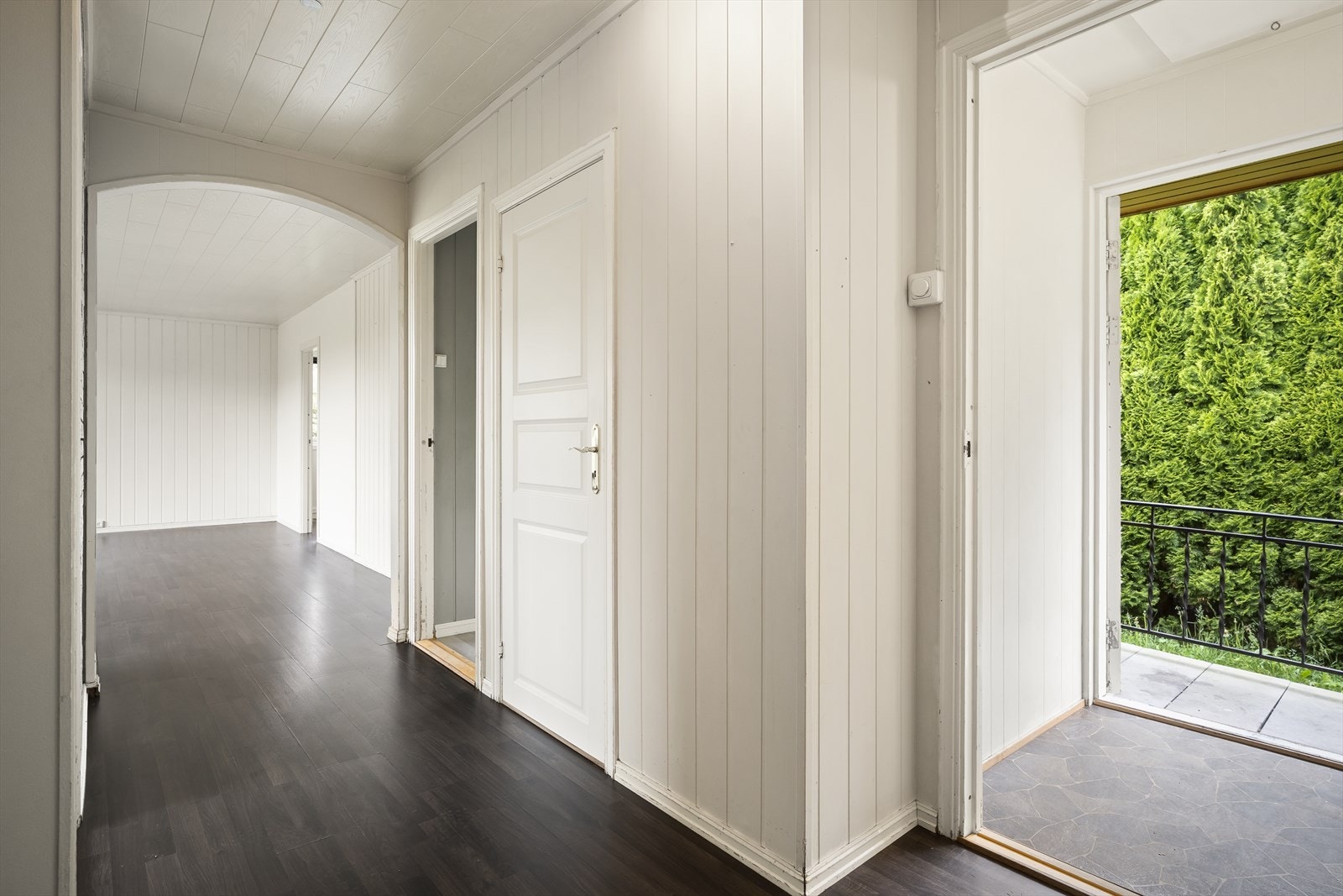 Lys og innbydende entré Galleribilde