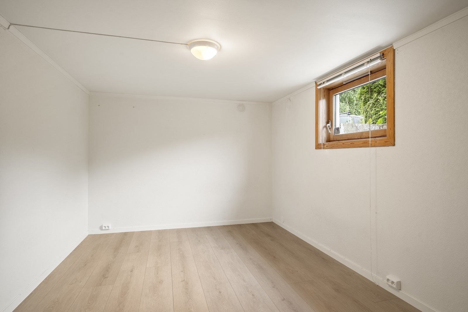 Underetasje Galleribilde