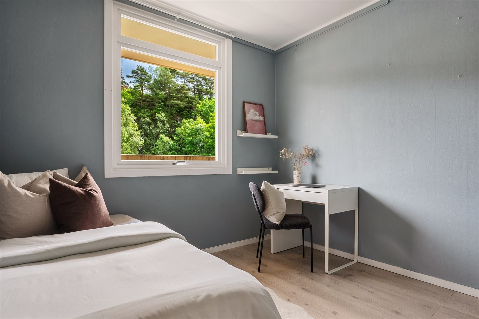 - Soverom 2 måler 10,1 m² - Galleribilde