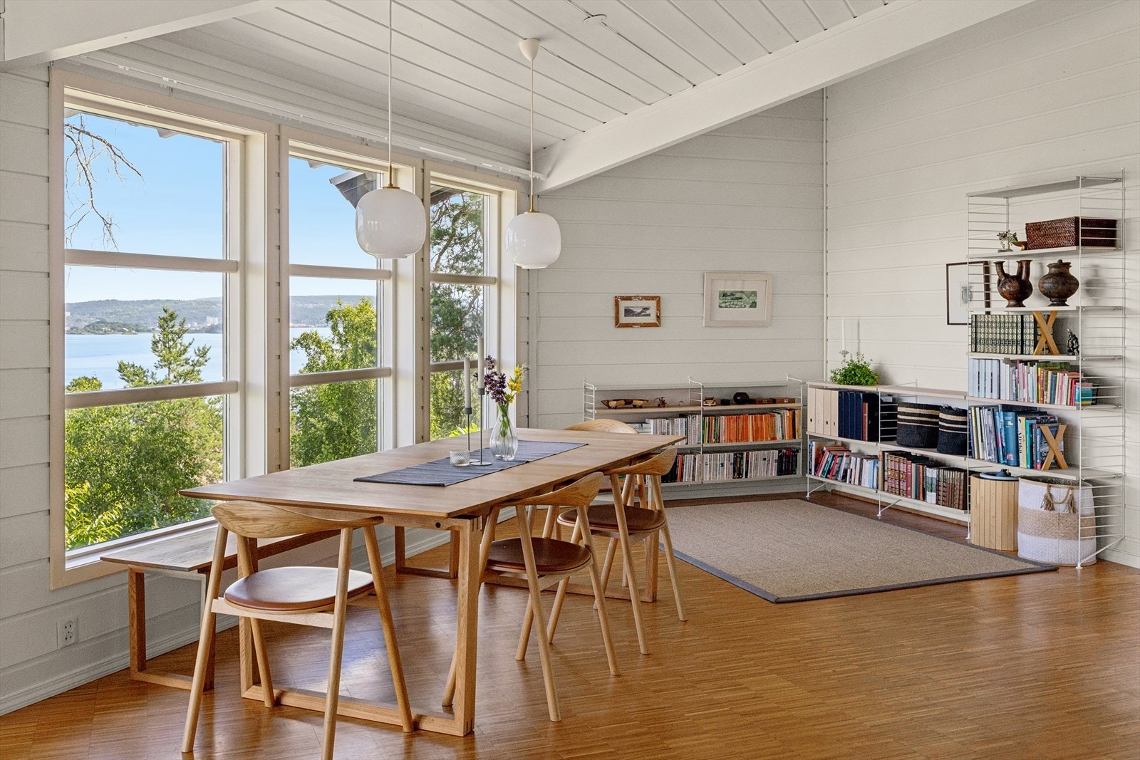 Her kan venner og familie samles rundt bordet for å nyte et bedre måltid sammen. Galleribilde