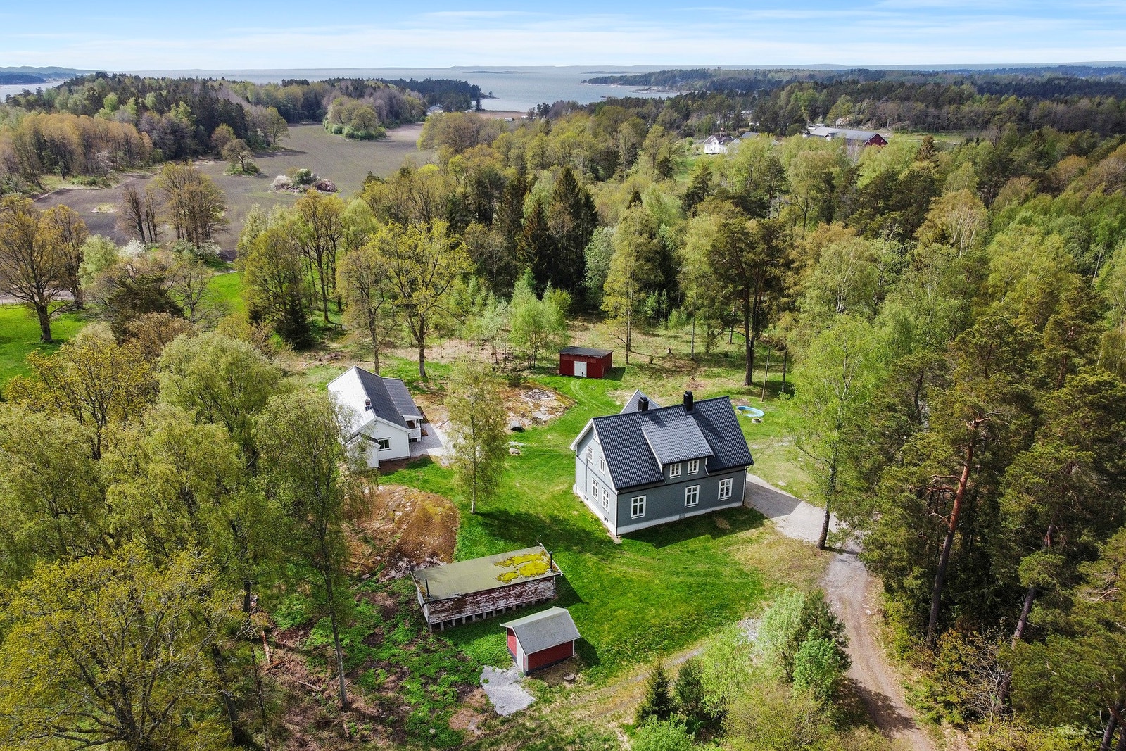 Dronebilde av eiendommen Galleribilde