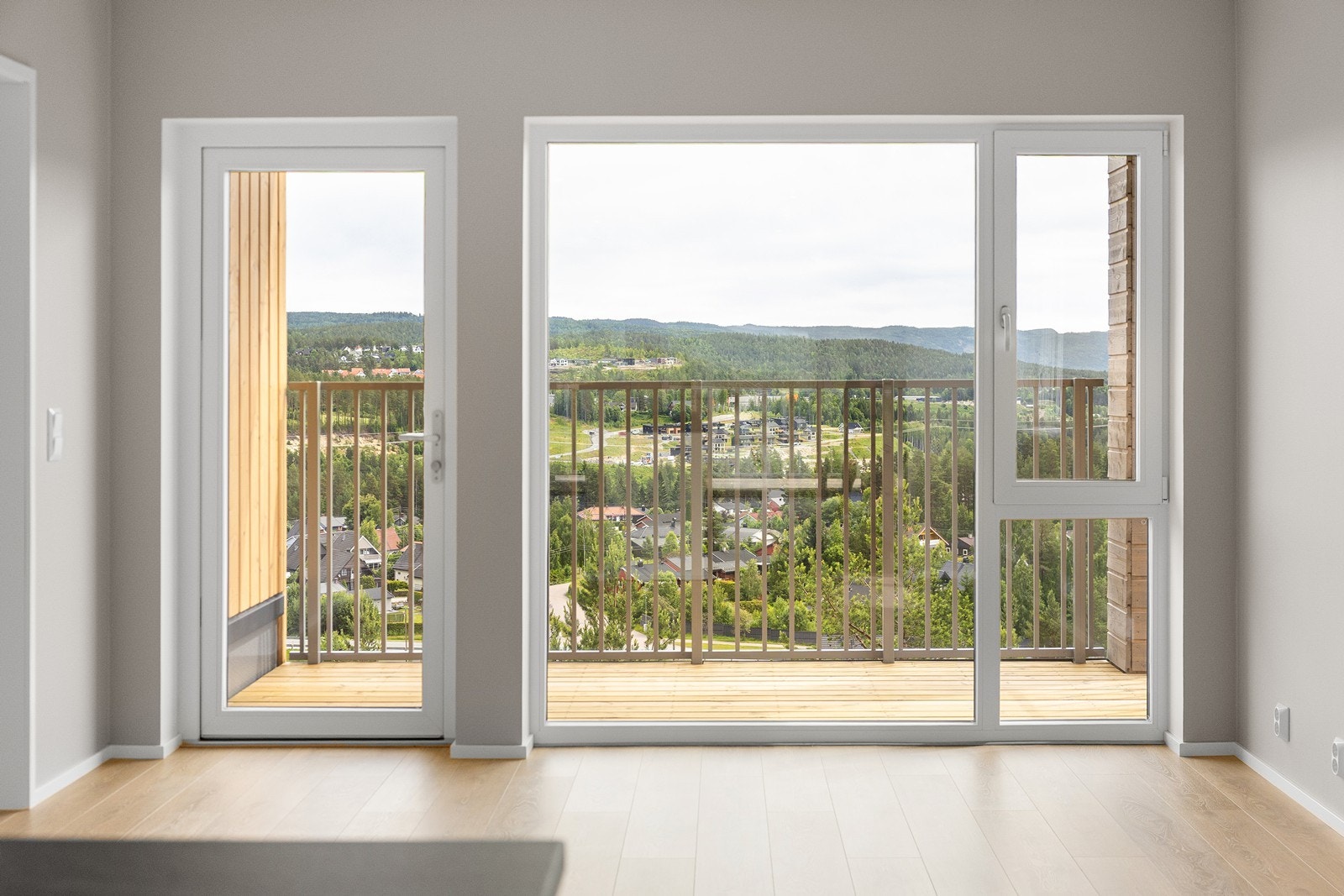 Østvendt balkong Galleribilde