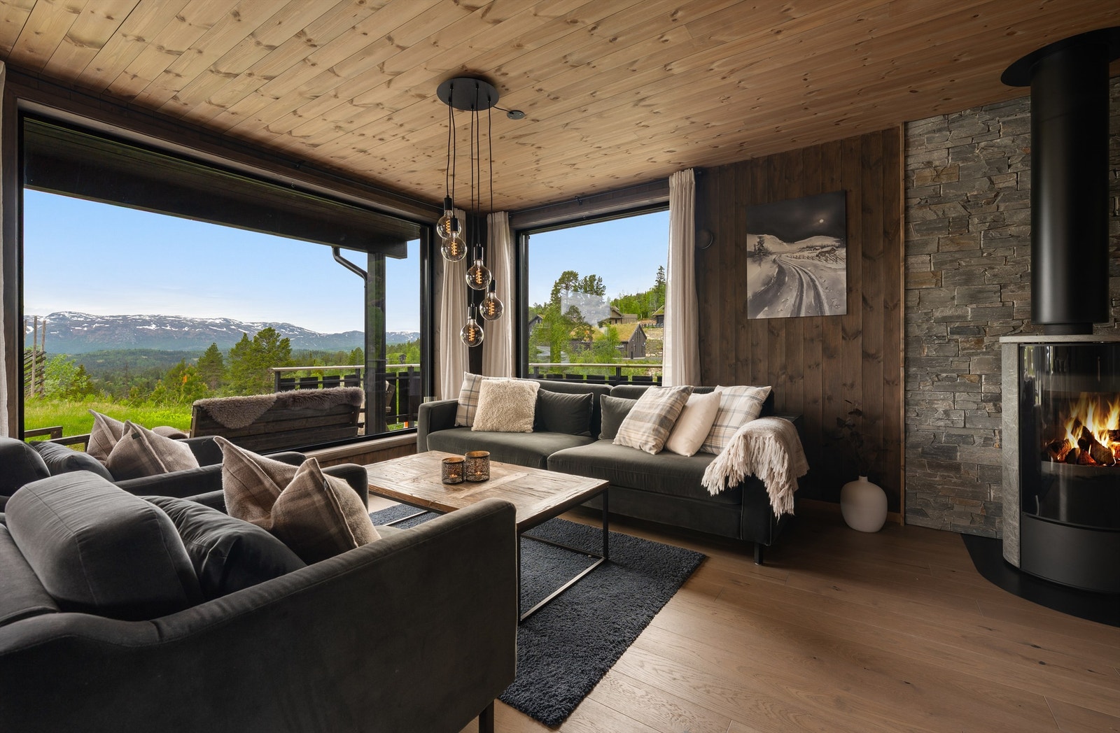 Lekker hytte oppført i 2022. Foto: Fjellmedia Galleribilde
