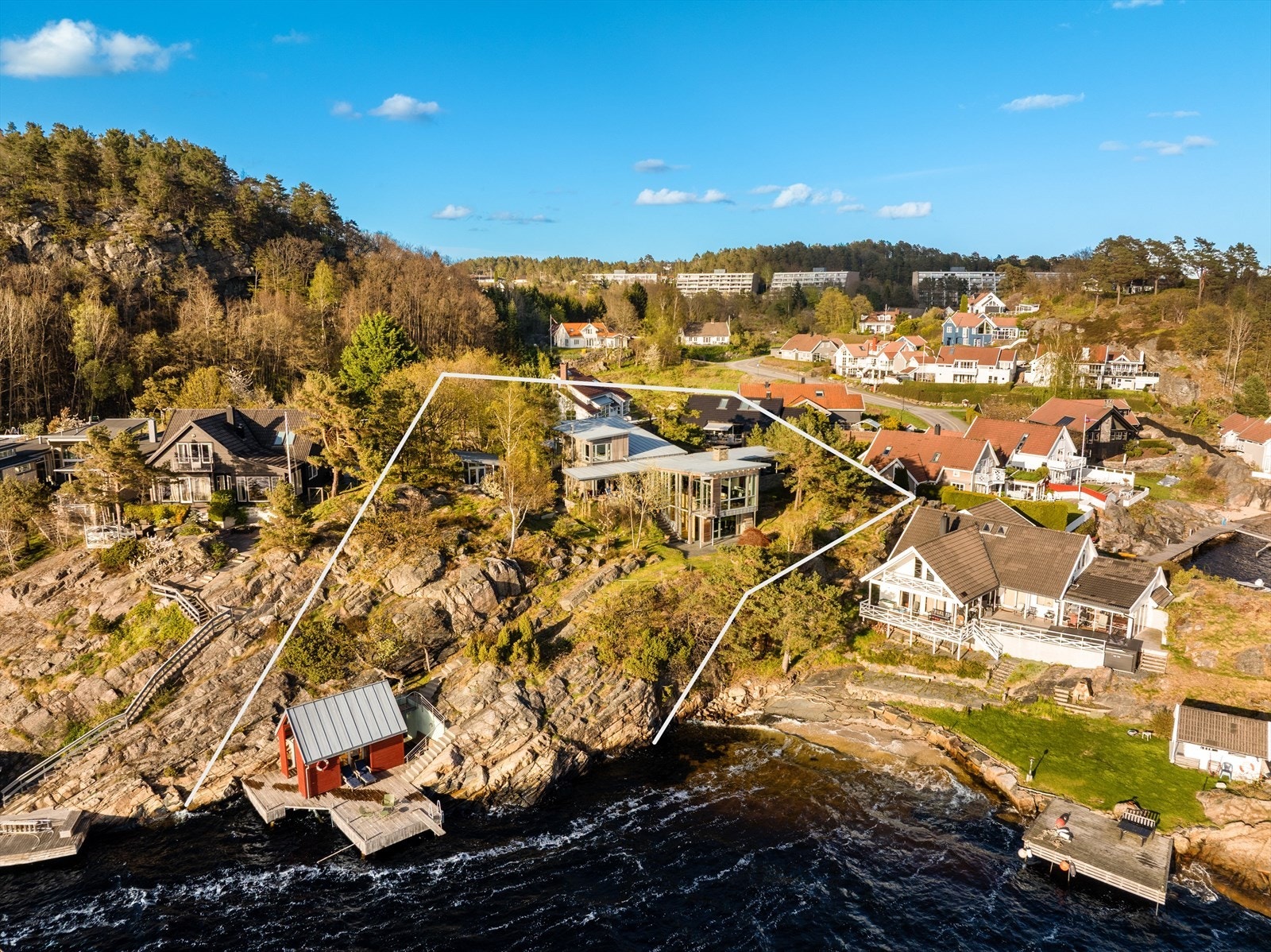 Velkommen til Hånestangen 45 v/ Andre Sandvik i Aktiv Eiendomsmegling Kristiansand! Foto: Ivars Upe Galleribilde