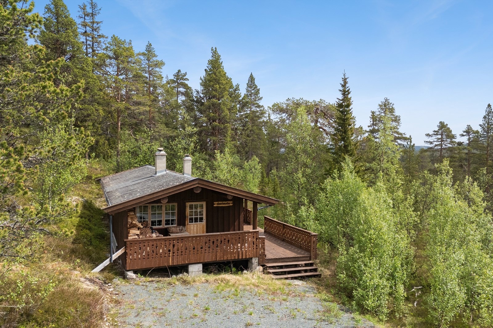Hytta ligger idyllisk til med nærhet til noen av Stor-Elvdals flotteste friluftsområder Galleribilde