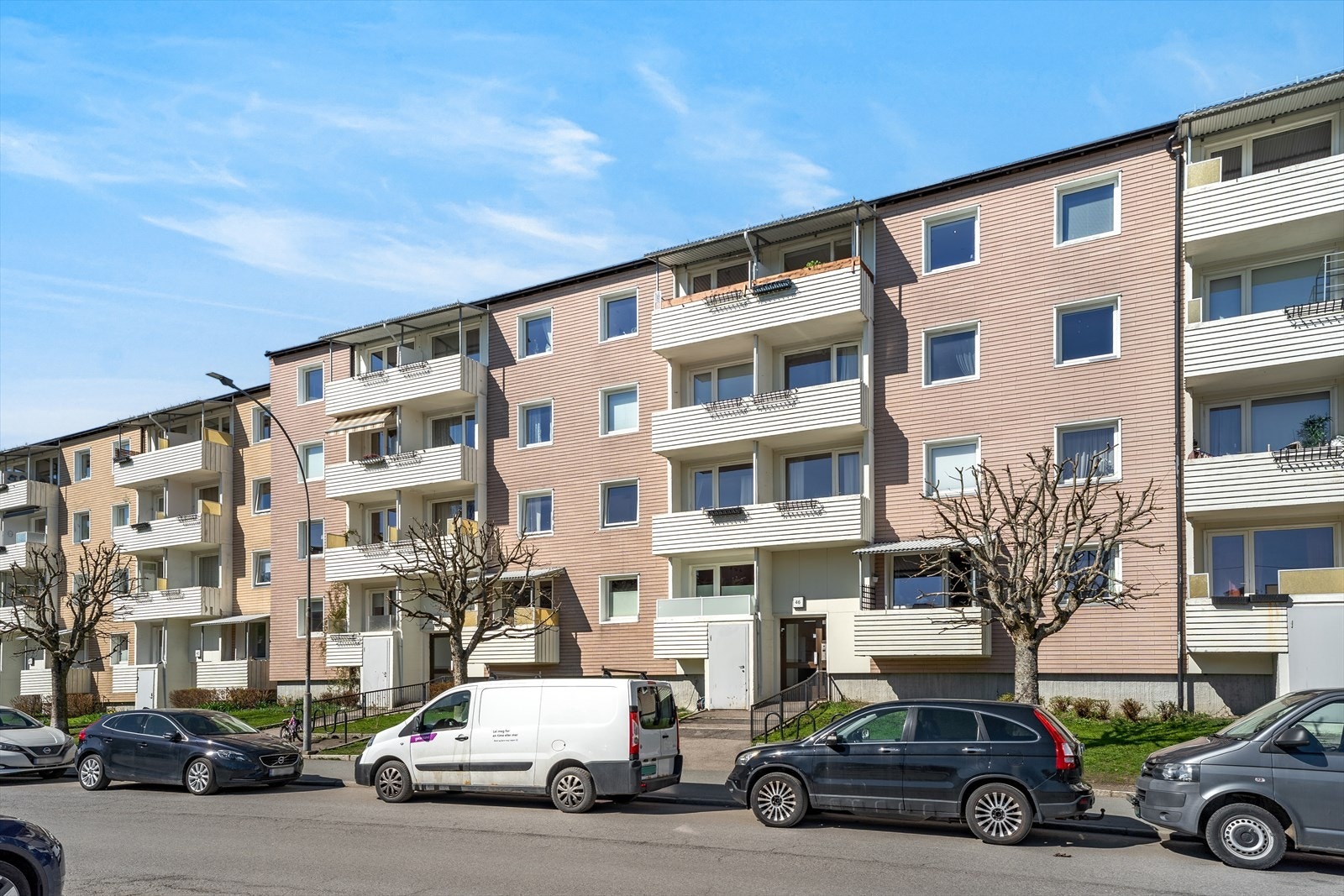 Velkommen til hyggelig bisning og Pynten borrettslag! Galleribilde