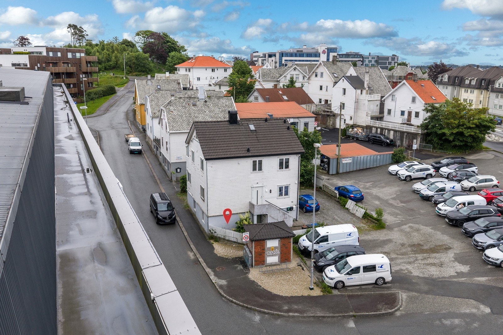 Hollendersvingen 18 Galleribilde
