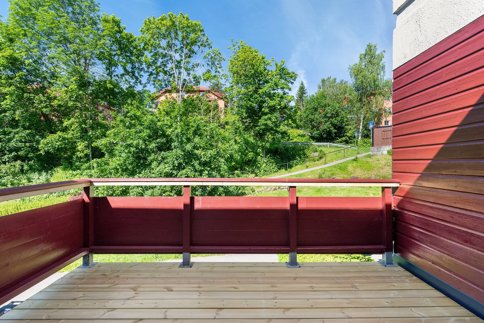 Veranda har nytt terrassedekke Galleribilde