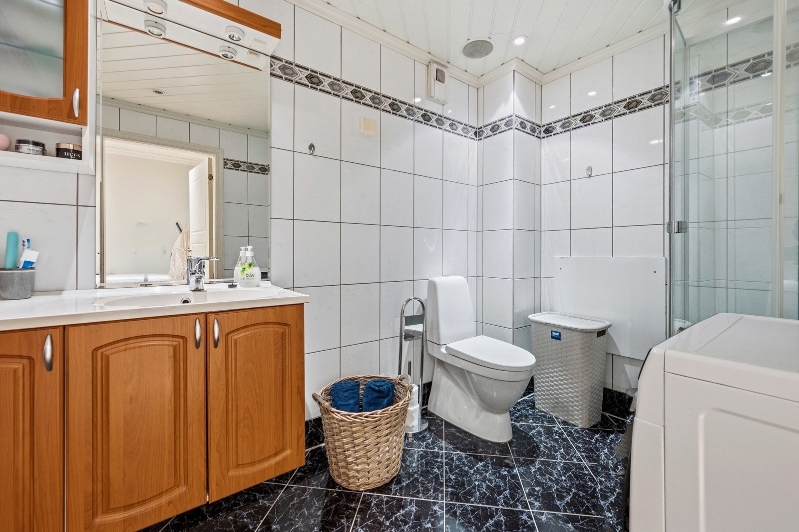 Badet Galleribilde