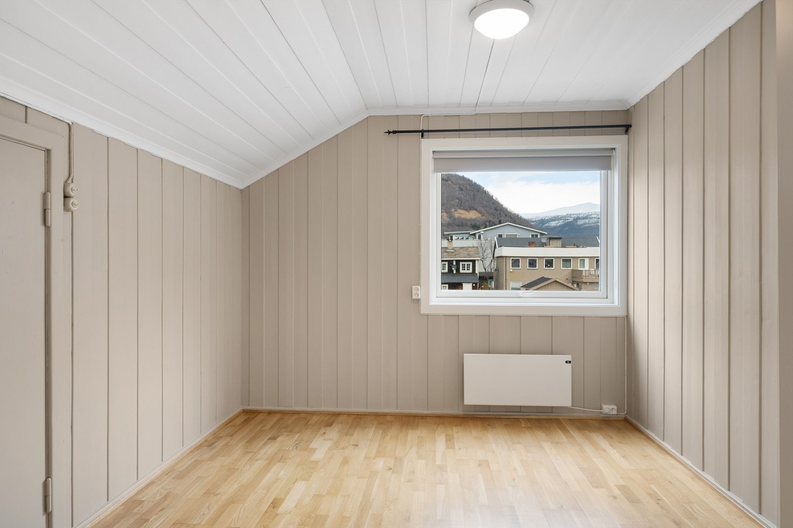 Det fjerde og siste soverommet i boligen, klart for innredning etter eget ønske. Galleribilde