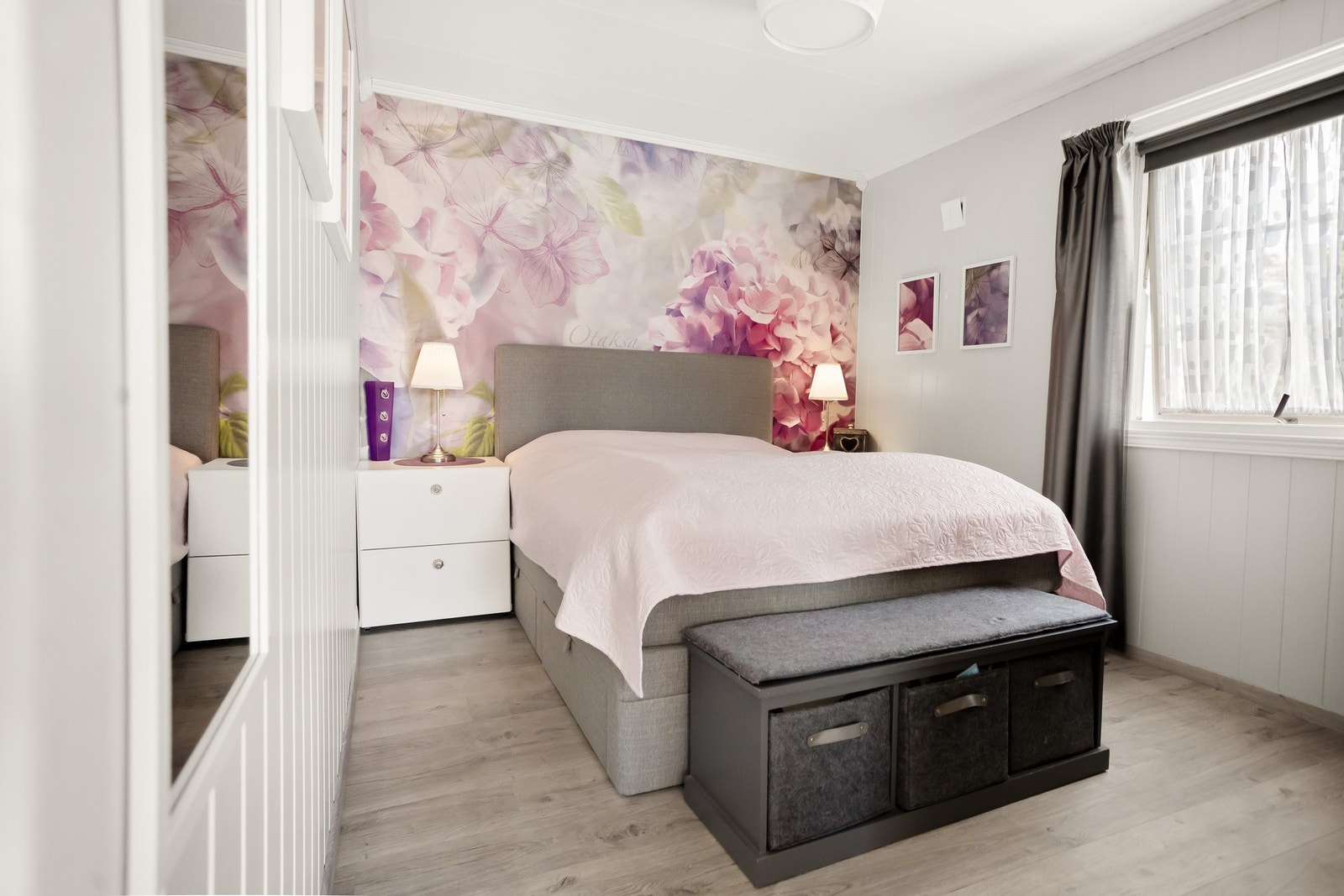 Med store rom med gode oppbevaringsmuligheter. Galleribilde