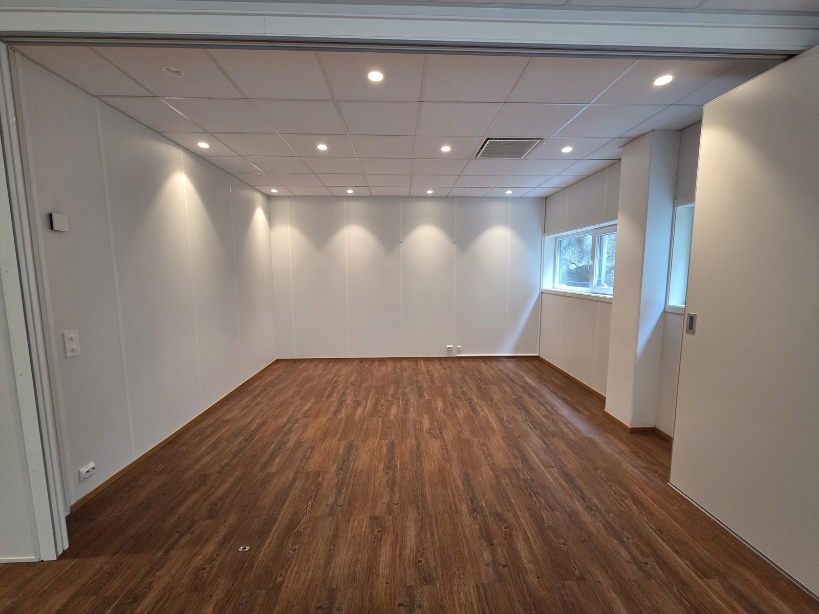 Åpent kontorlokale Galleribilde
