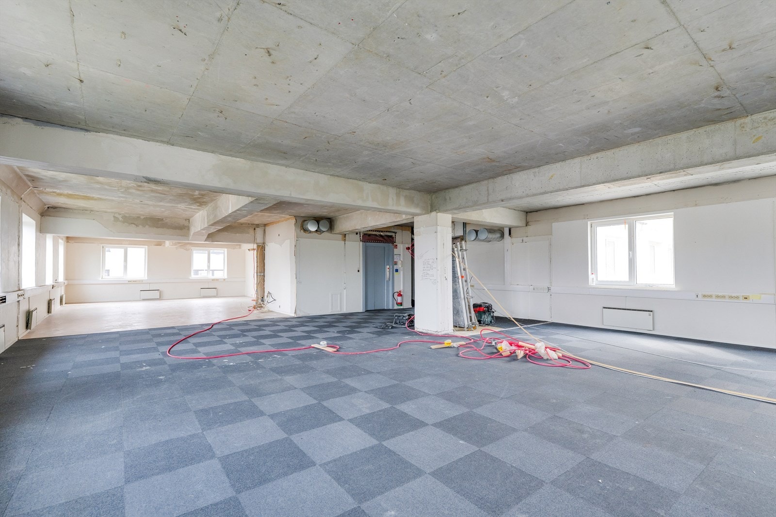 BTA 260 m² i 5. etasje klar for innredning.