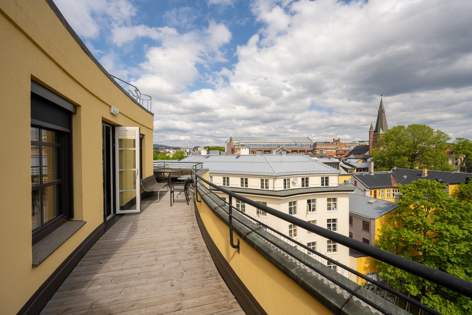 Terrasse i tilknytning til arealene Galleribilde