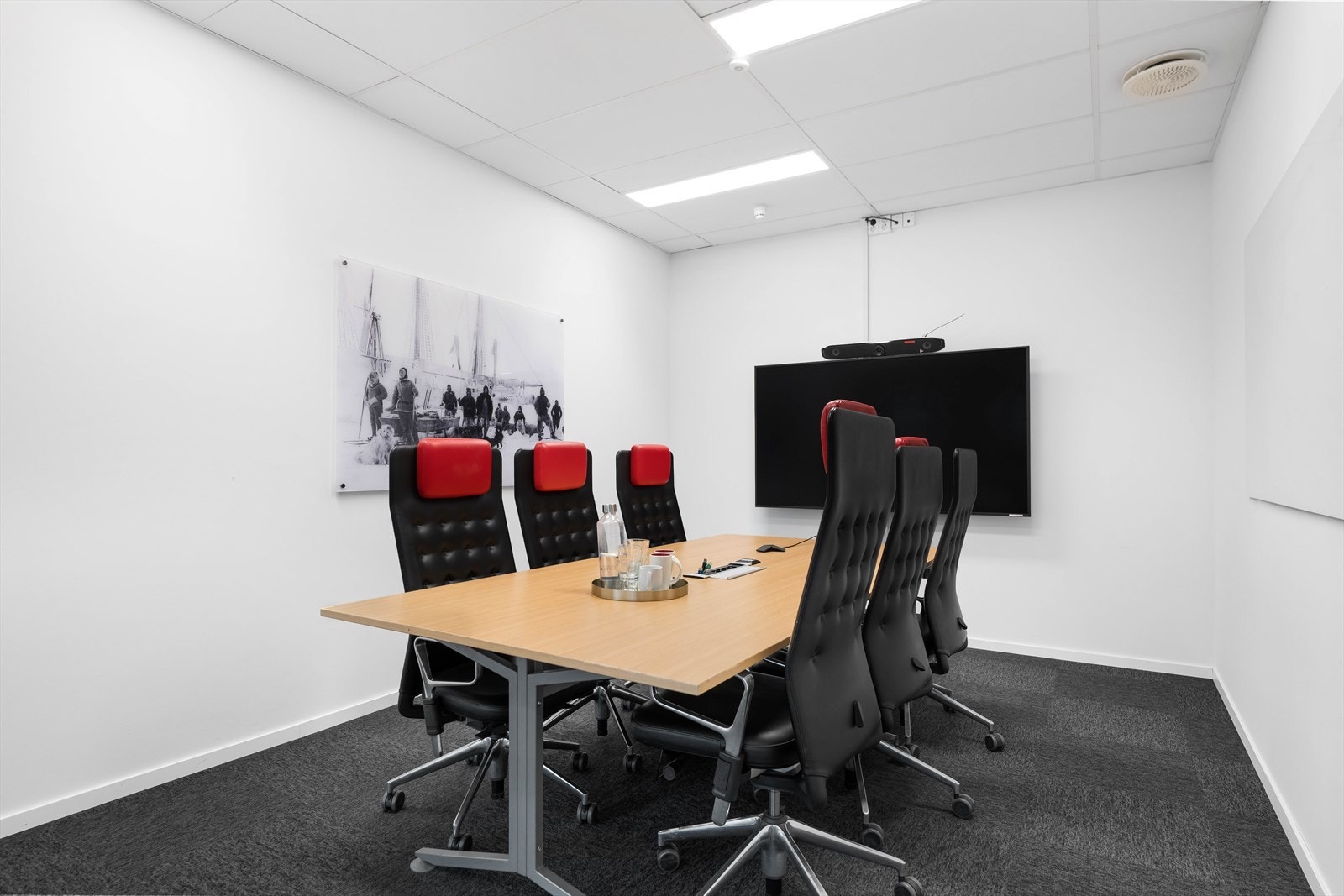 Kontorlokaler i 2. etg. BTA 206 - 680 m².