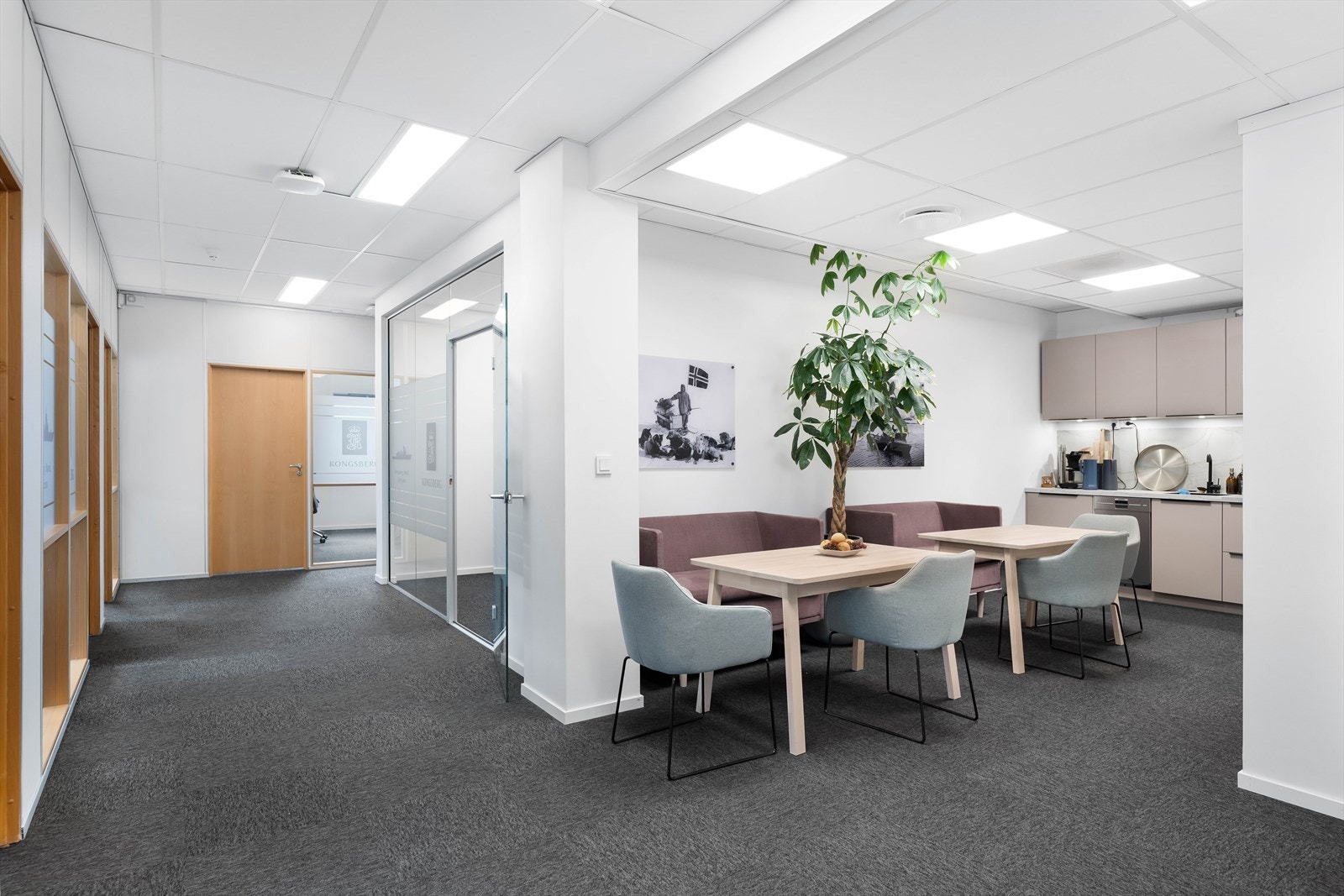 Kontorlokaler i 2. etg. BTA 206 - 680 m².
