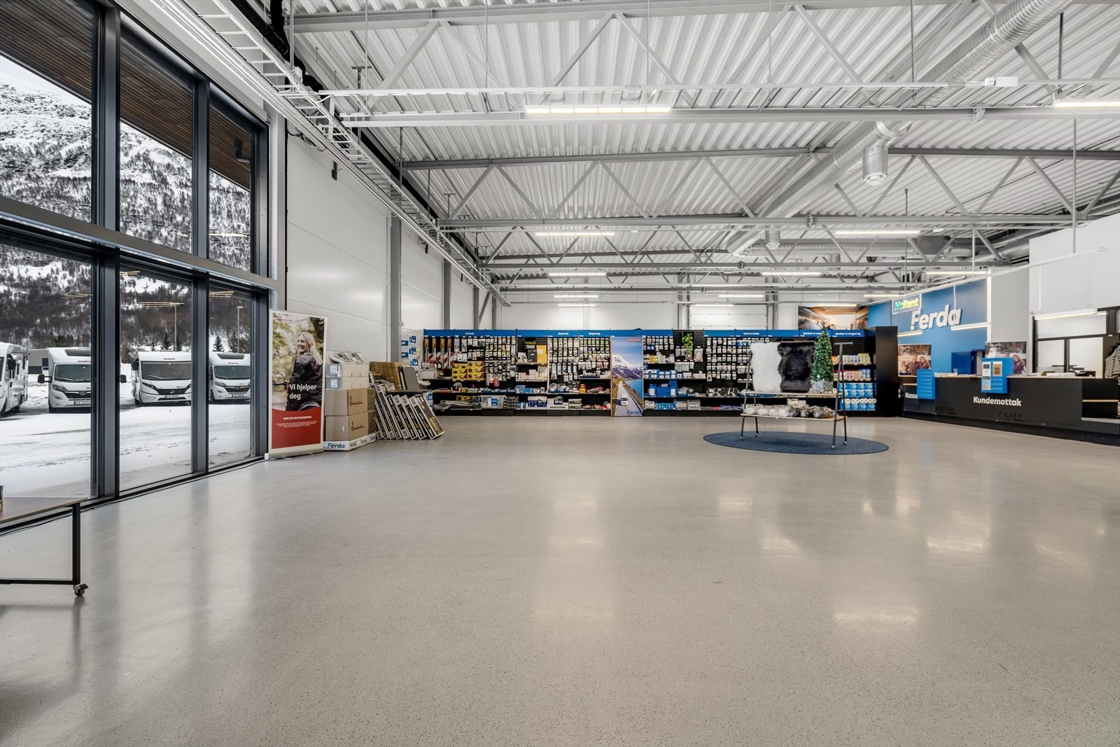 Store og åpne salgsareal - gir mye fleksibilitet Galleribilde