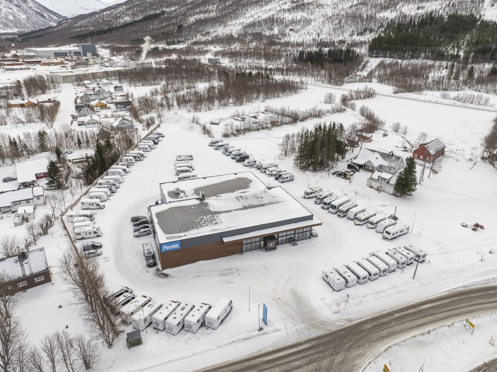 Godt med parkering på eiendommen Galleribilde