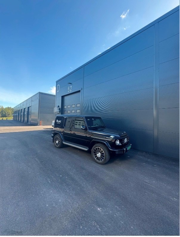 LKC Bolig AS Dobbel lager-seksjon på Burmaveien tilsalgs Burmaveien 1, Holmestrand 145 m² 2 090 000 kr Totalpris: 2 090 000 kr ∙ Lager/Logistikk, Garas