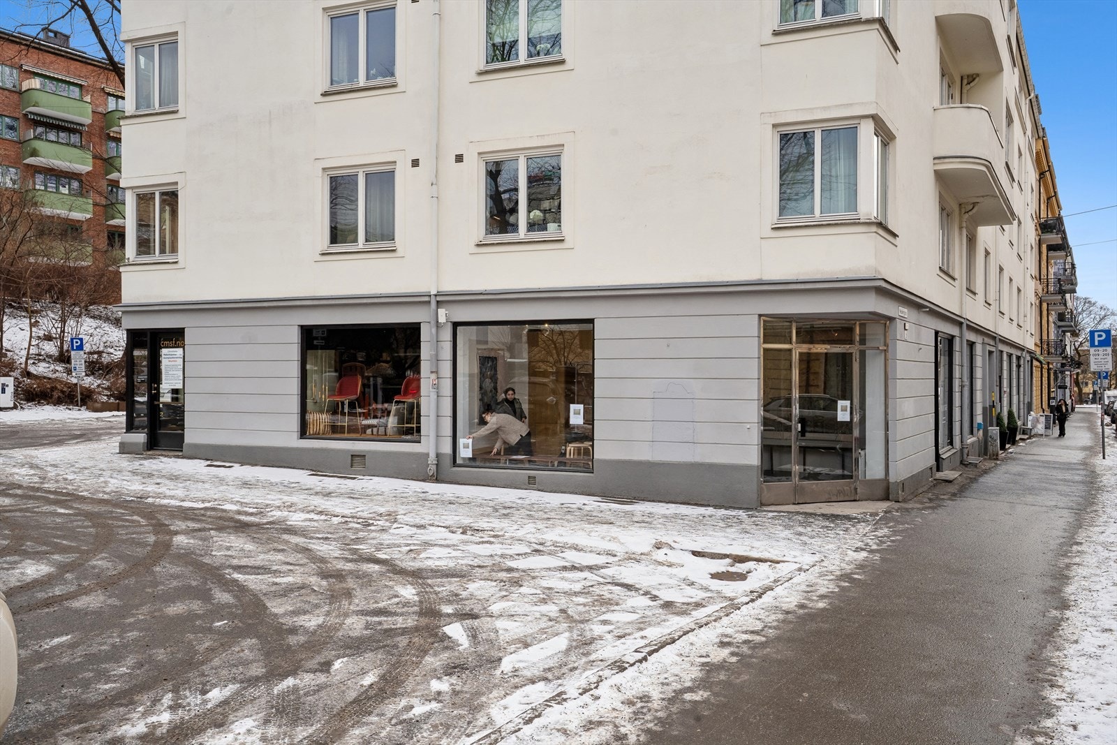 EiendomsMegler 1 Grorud Næringslokale på 131 m² med store vindusflater sentralt på