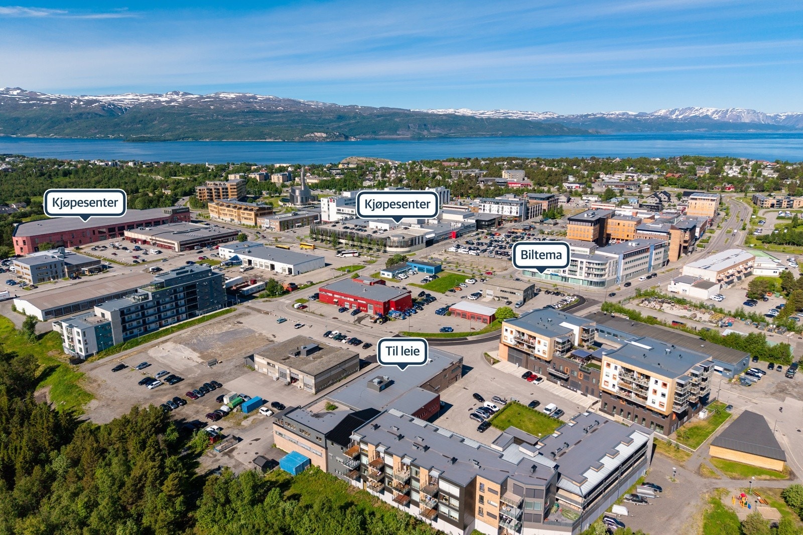 Eiendommen ligger svært sentralt - flere kjøpesenter og "big-box" konsepter like i nærheten Galleribilde