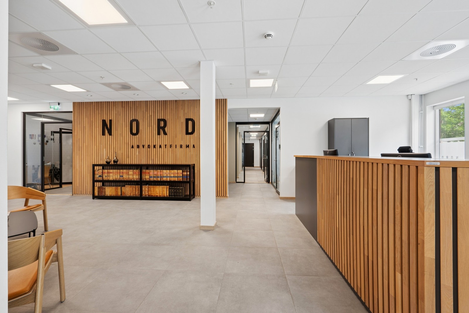 Mottak og korridorer til kontor og øvrige Galleribilde