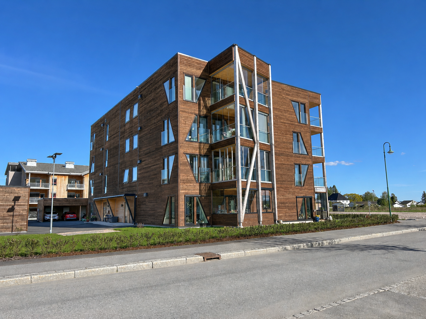 Moderne 3-roms leilighet i toppetasjen med vestvendt balkong. Galleribilde