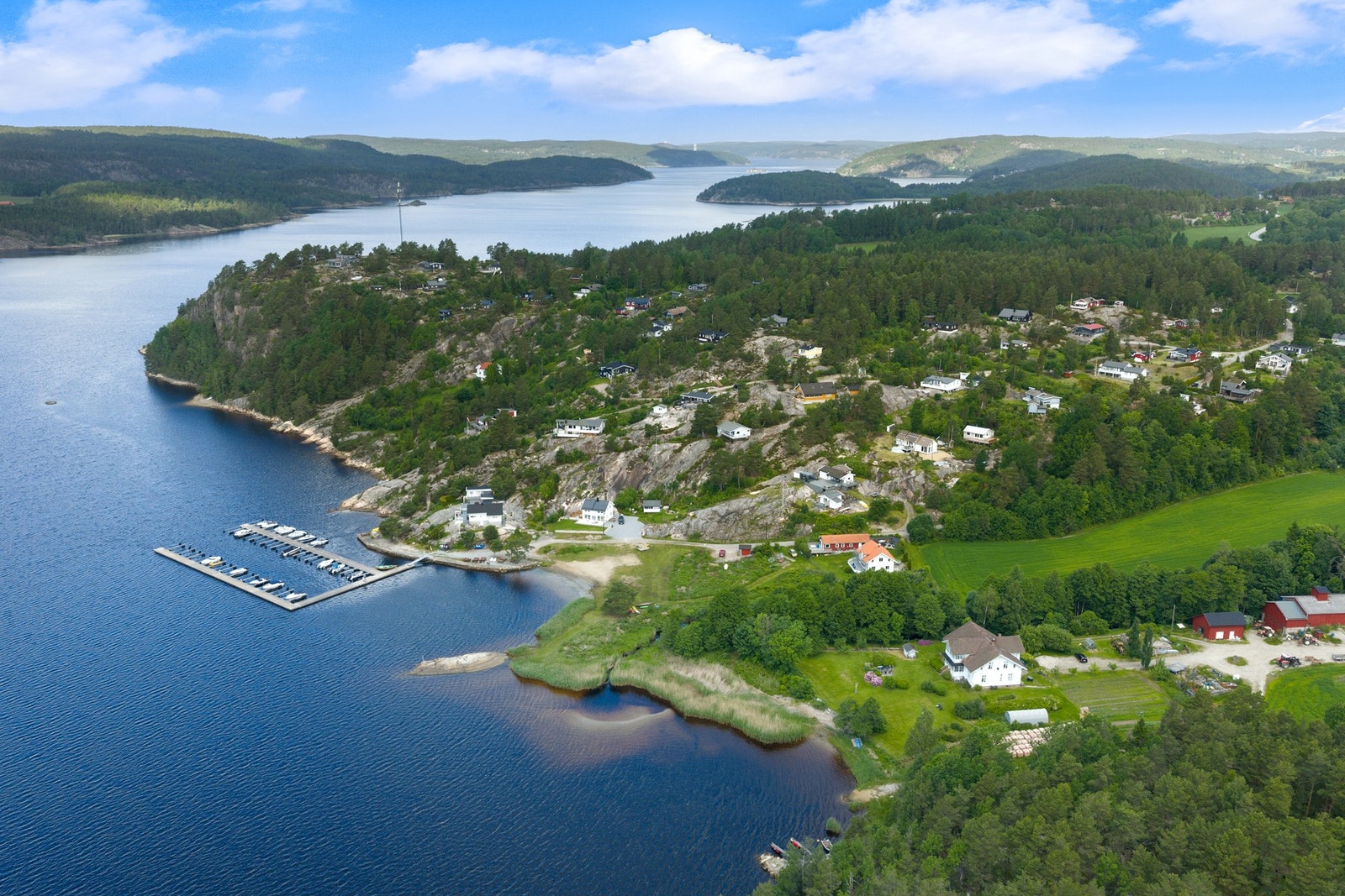 Drone foto over området Galleribilde