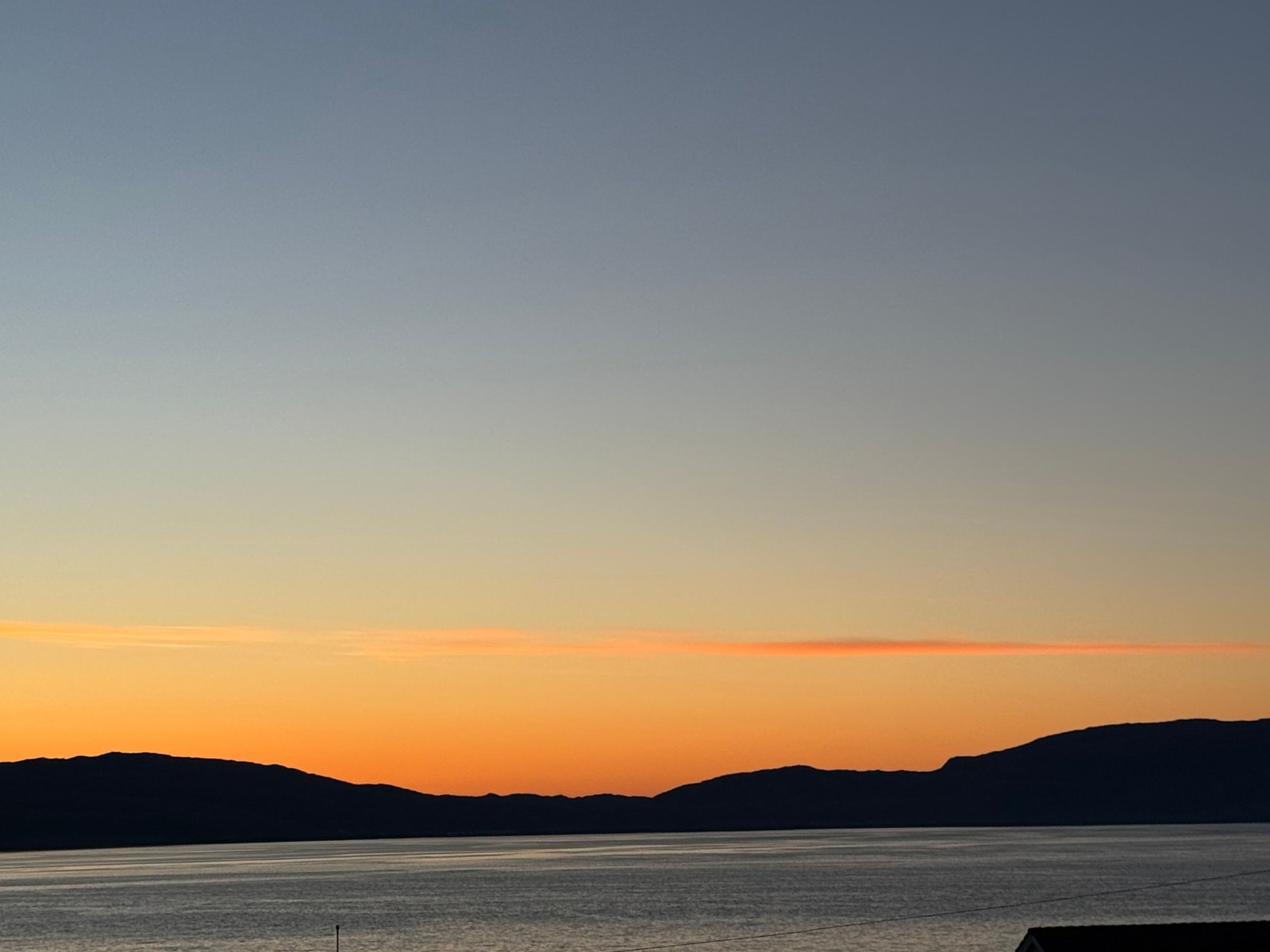 Storslått panorama med horisontlinjer og havets ro – en kvalitet som løfter bo-komforten. Galleribilde
