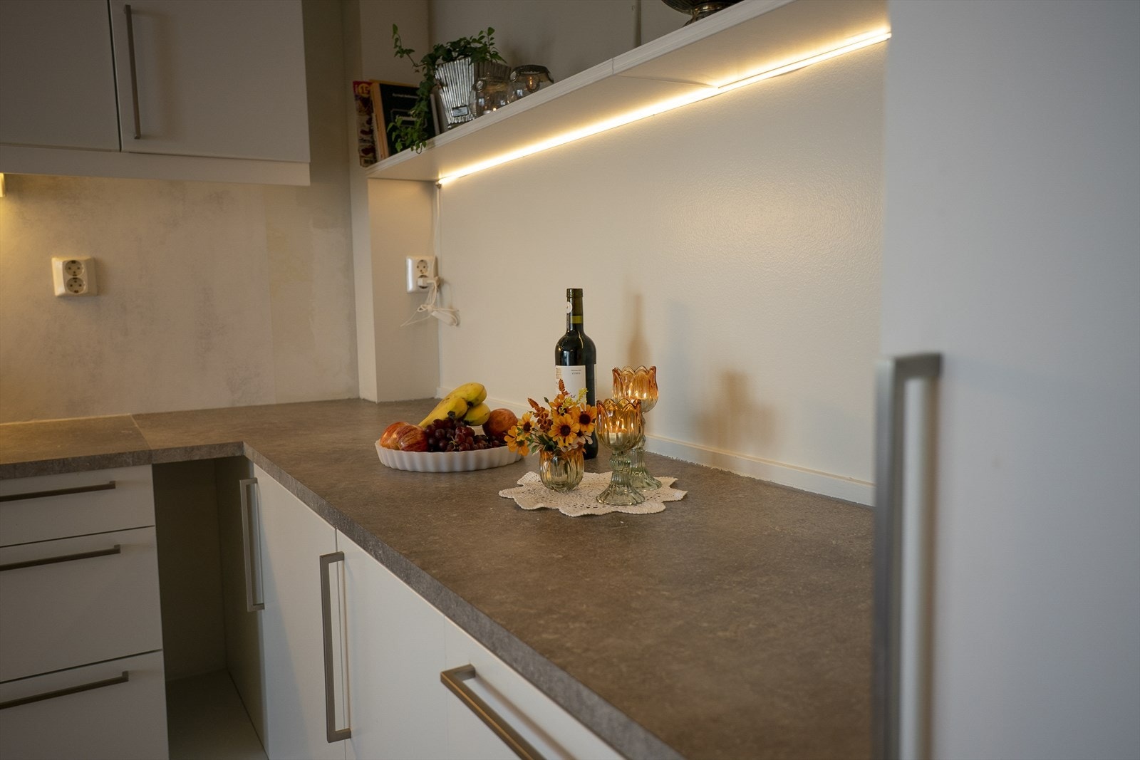 mye benkeplass Galleribilde