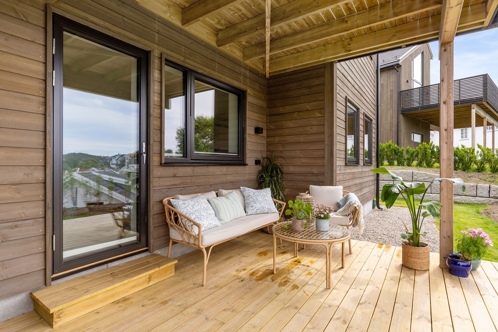 Uteplassen blir din favoritt på sommerstid! Galleribilde