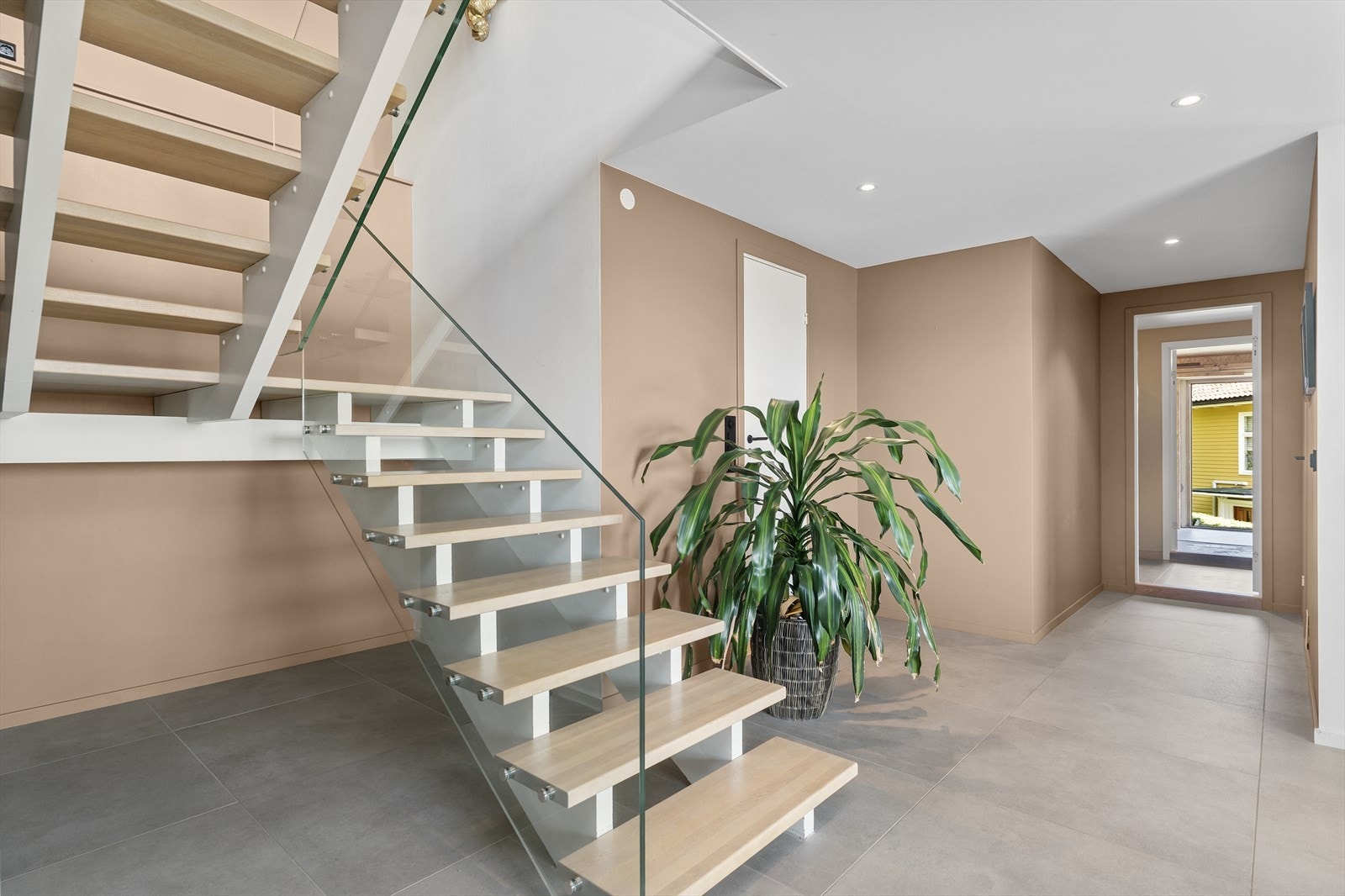 Hall/gang Galleribilde