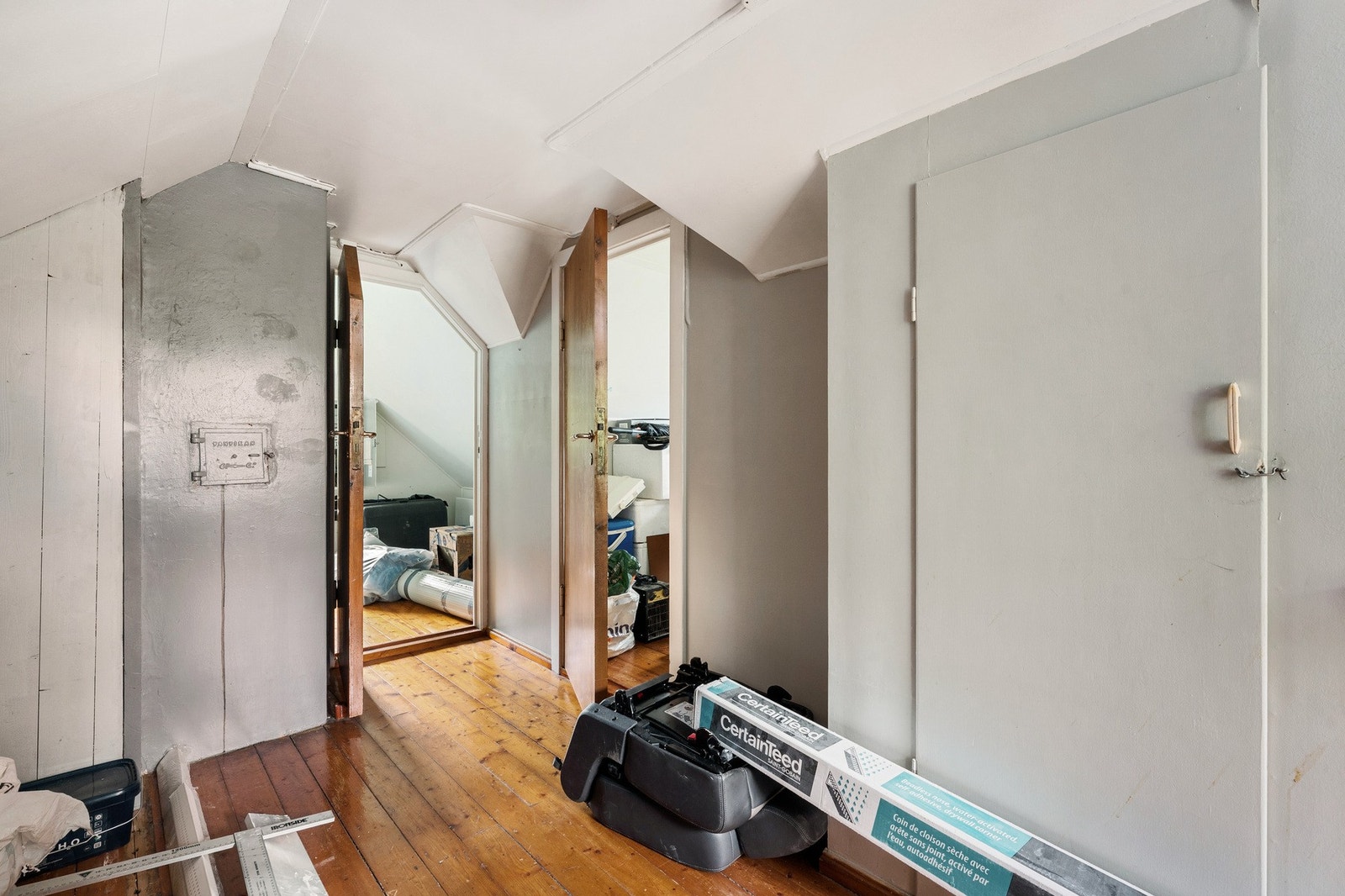 Mellomgang loftstue Galleribilde