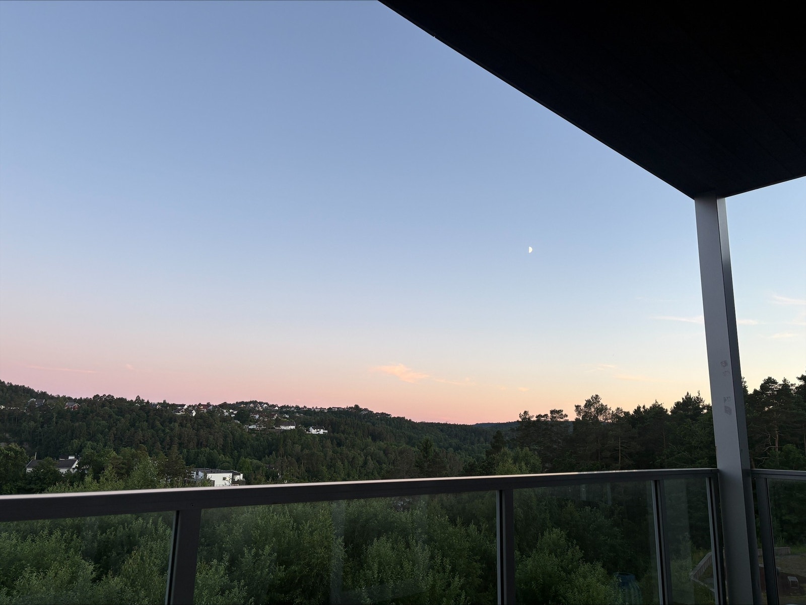 Selgers bilde fra solnedgang fra veranda Galleribilde