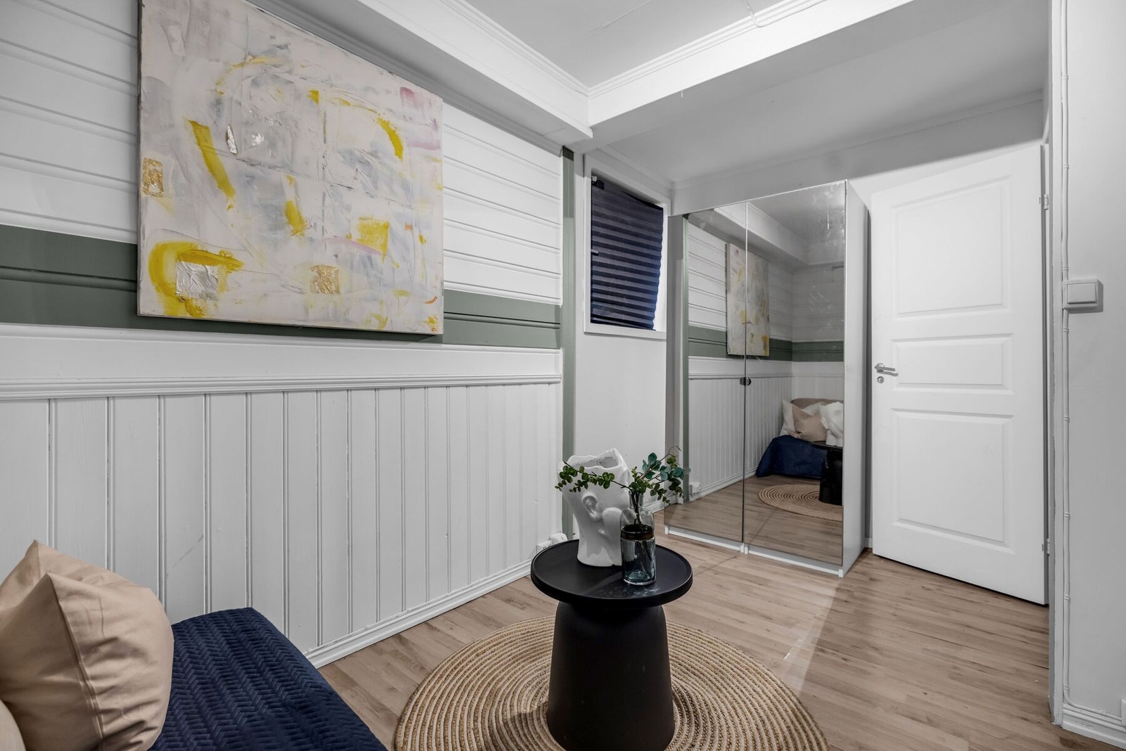 Dette rommet er registrert som bod - det er ikke godkjent som soverom. Galleribilde