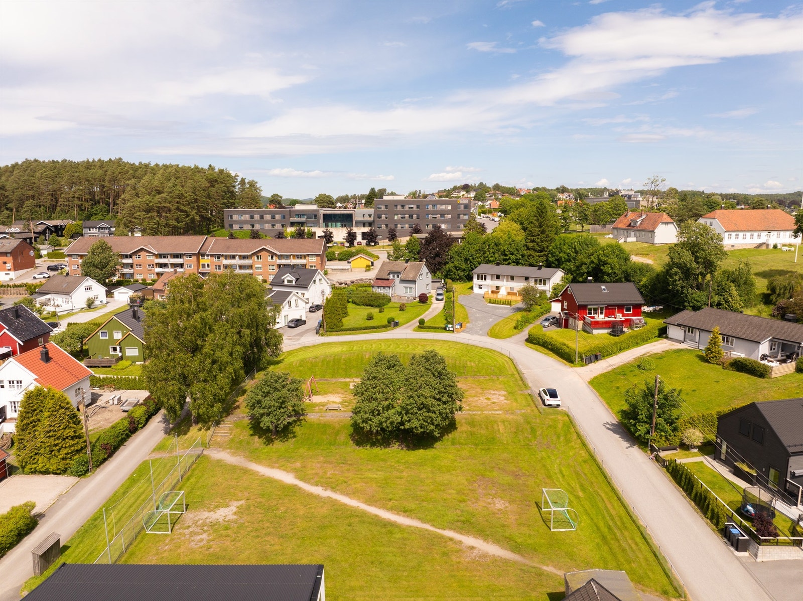 Prost Krogs vei har et tilbaketrukket og utpreget barnevennlig miljø. Galleribilde