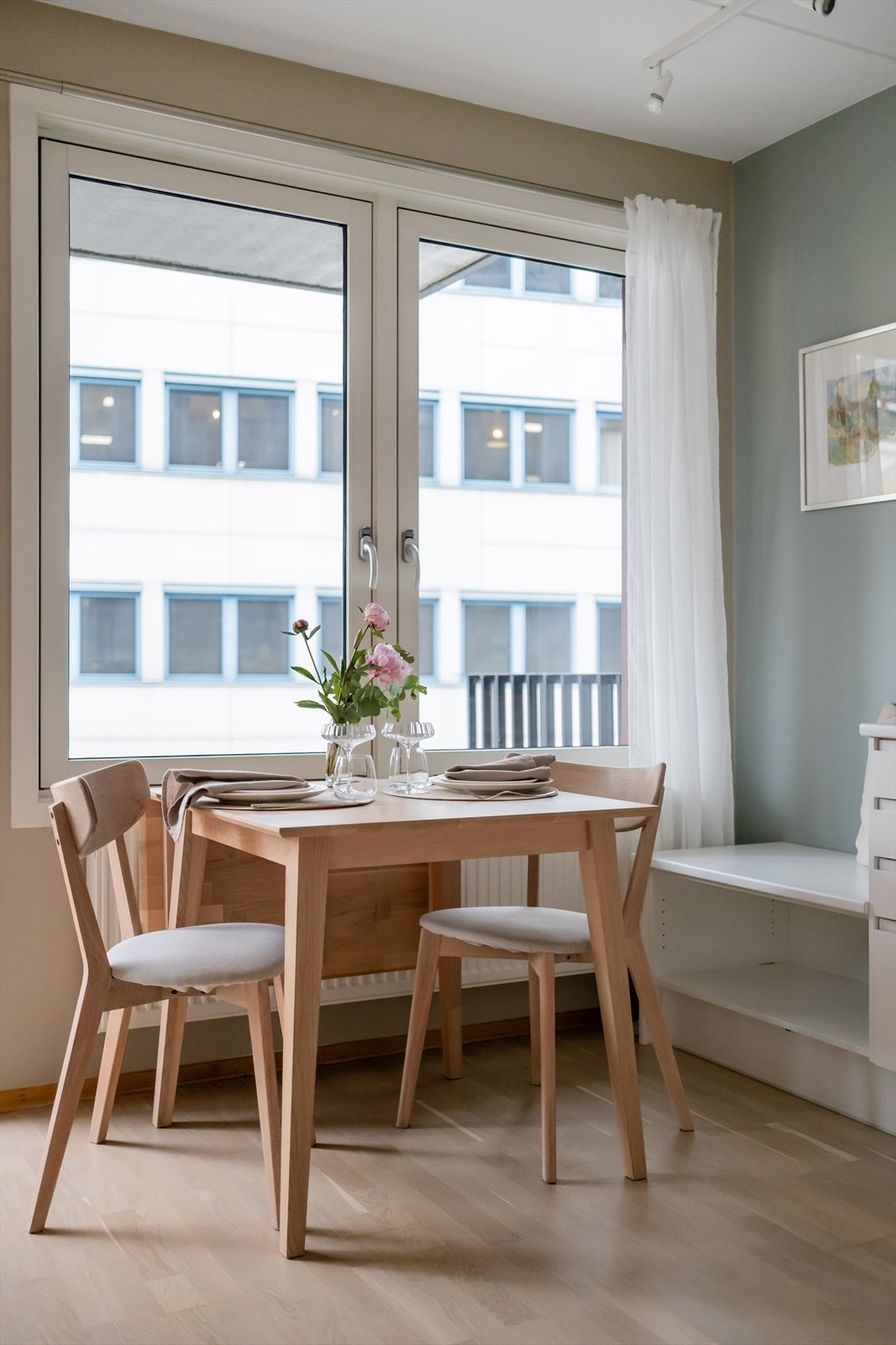 Her har du plass til en hyggelig spiseplass! Galleribilde