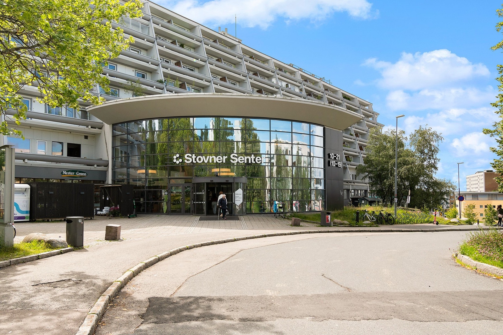 Det er kort vei til bl.a. Stovner senter. Galleribilde