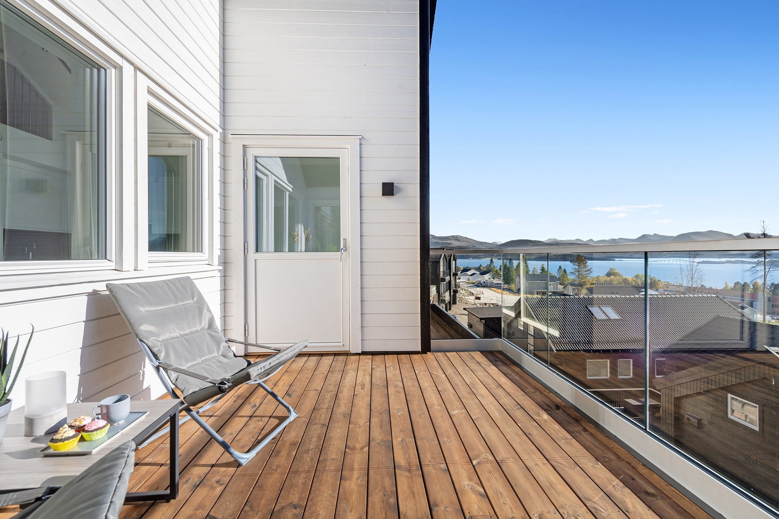 Herlig veranda på ca 11 m² Galleribilde