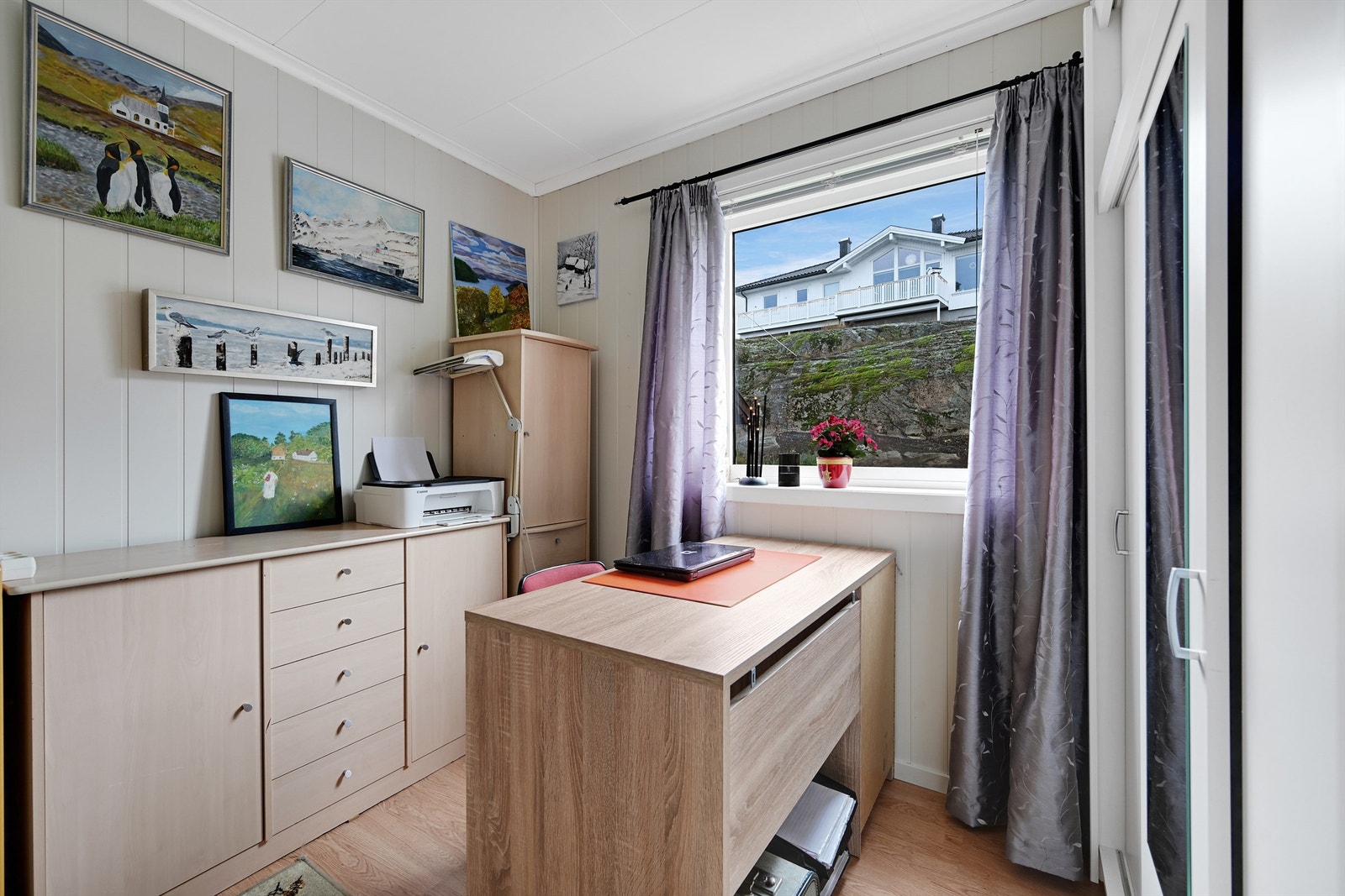 Soverom. Galleribilde