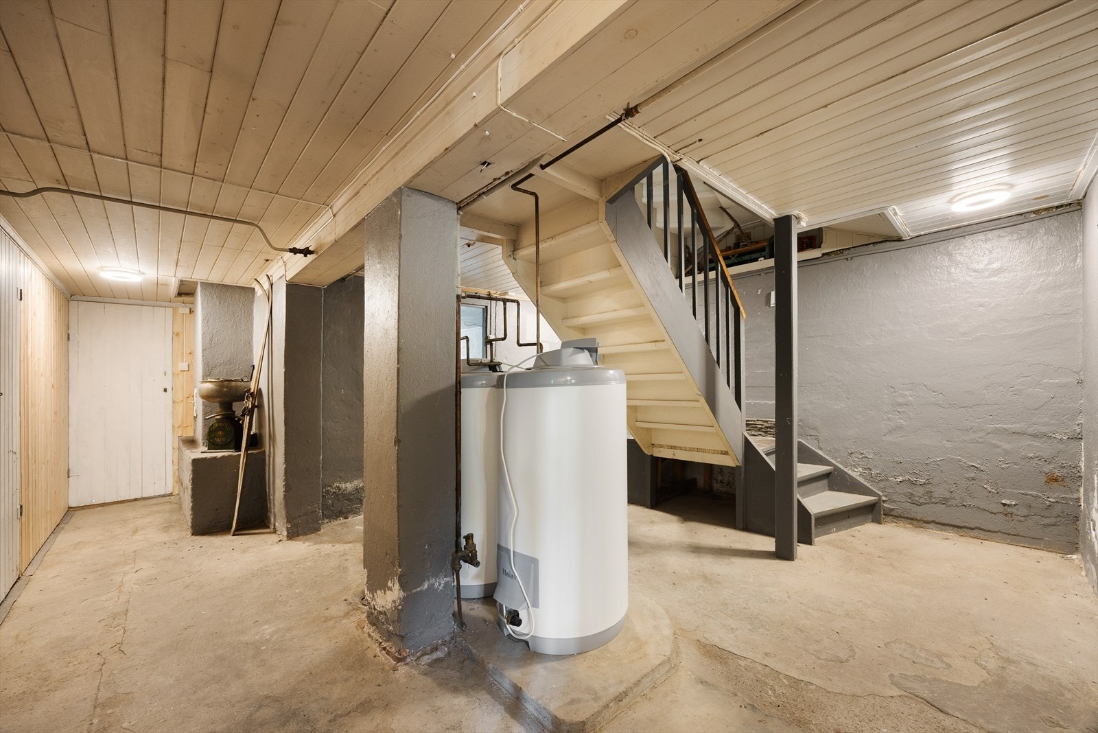 Varmtvannstanker fra 2024 er på ca. 200 liter. Galleribilde