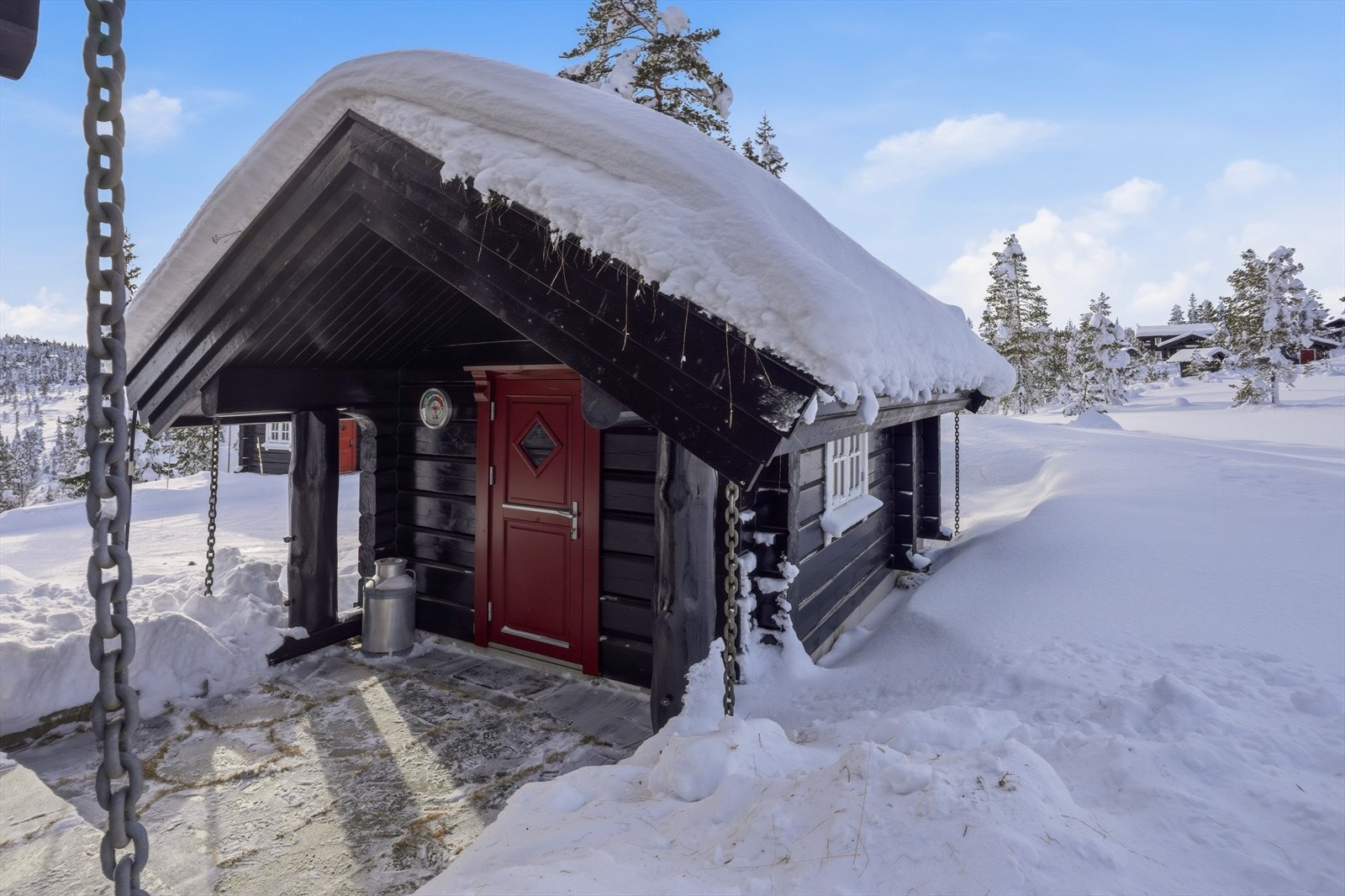 Hytta har gleden av å også kunne by på et innredet anneks, som kan fungerer som en ekstra buffer-sone ved store familiebesøk. Galleribilde