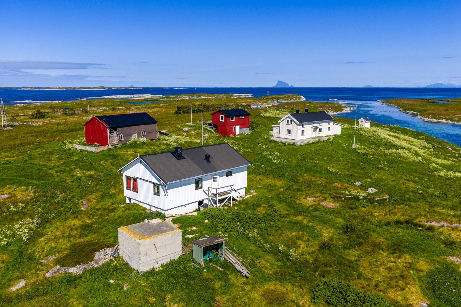 Hus nr. 2 følger også med i salget. Galleribilde