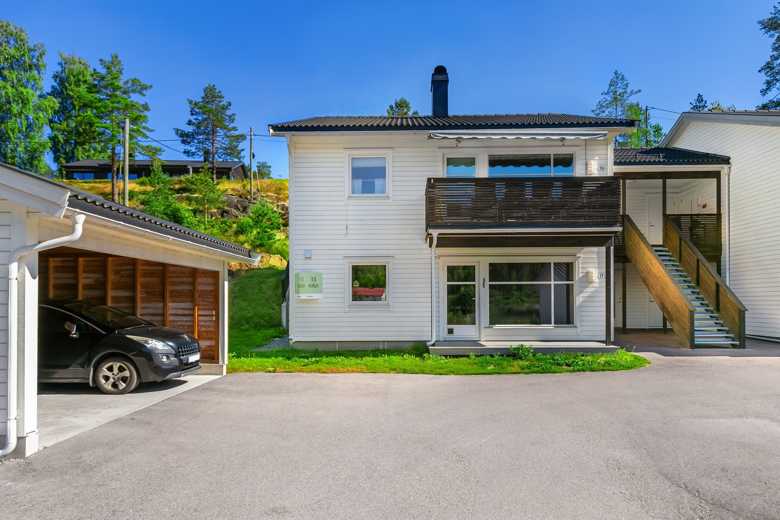 Sentral og barnevennlig beliggenhet med gangavstand til skole, barnehage og butikker.
Foto: Zovenifra.no Galleribilde